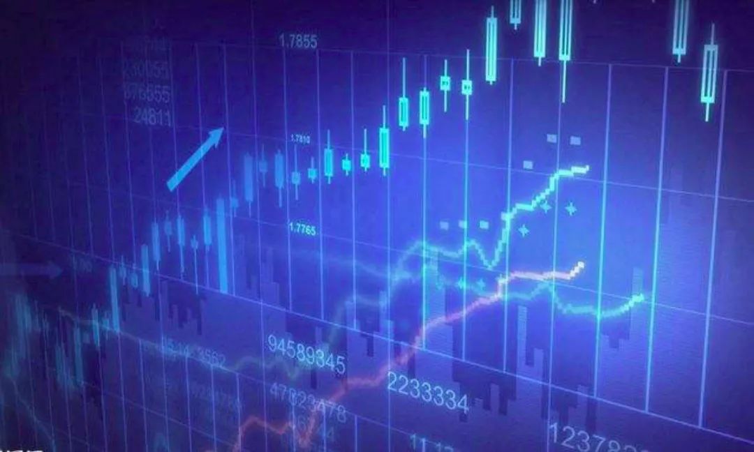 柳梧铁路金田跨平武高速特大桥首片T梁顺利架设